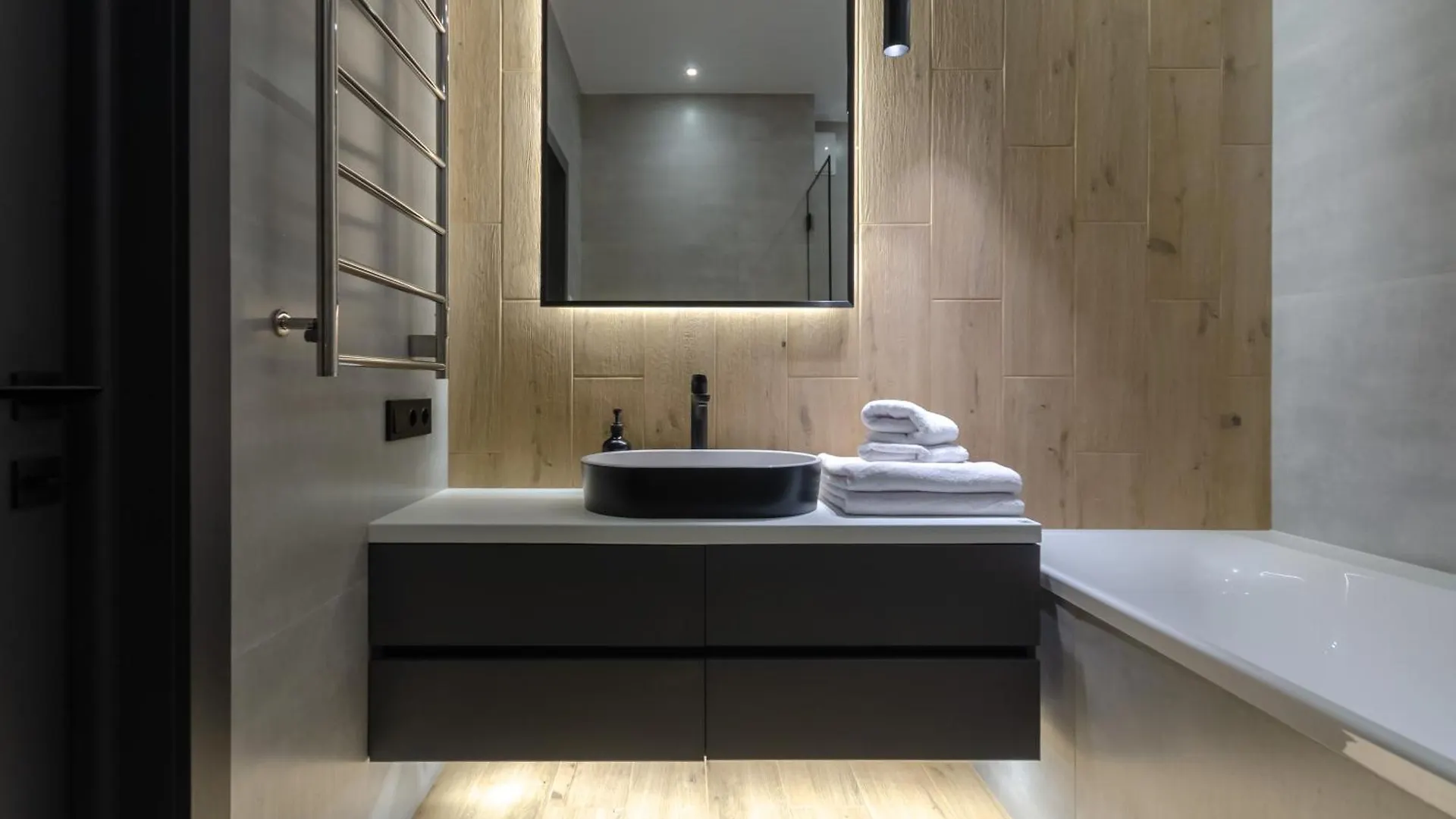 Petrovdom Apartments 35-454 In Rc Manhattan City,Beresteiskyi 11 Киев